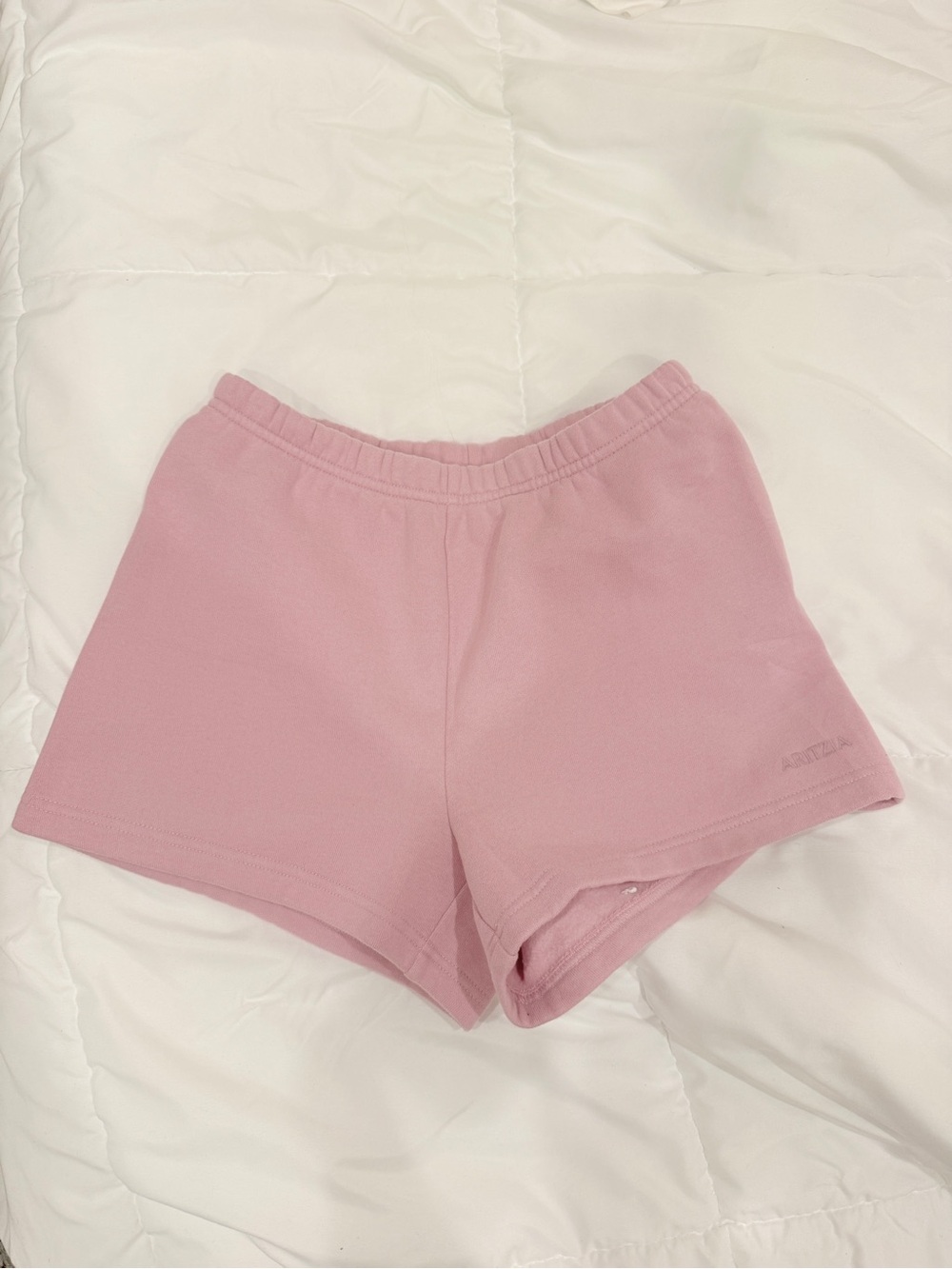 Aritzia Pink Athletic Lounge Shorts sweatfleece